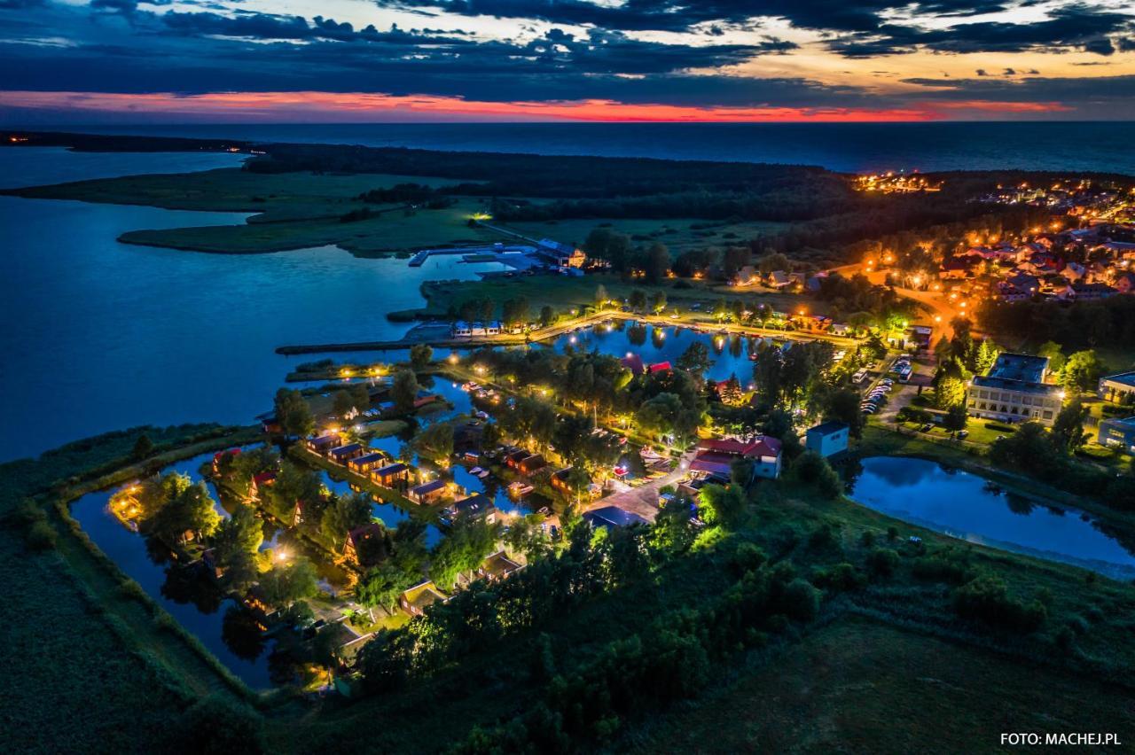 Stanica Wodna Hotel Дзвиржино Екстериор снимка