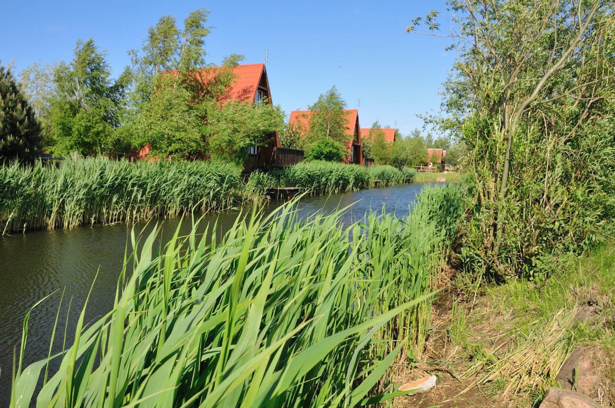 Stanica Wodna Hotel Дзвиржино Екстериор снимка